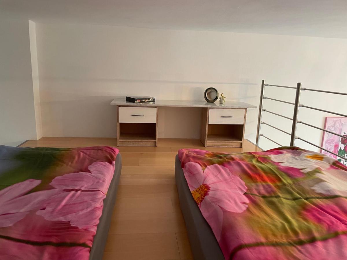 Luxury 60M2 Appartement In Wilhelmstadt Берлін Екстер'єр фото